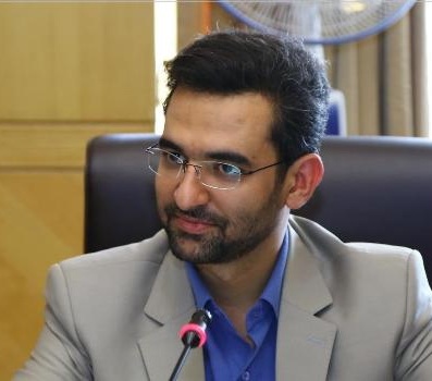 وزیر ارتباطات در شبکه‌های اجتماعی داخلی عضو شد