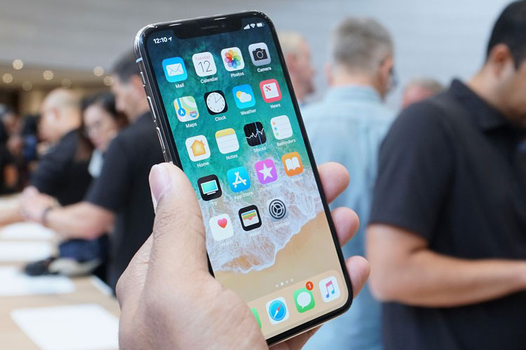 اپل نرم افزار آیفون را بعد از 10 سال متحول می کند
